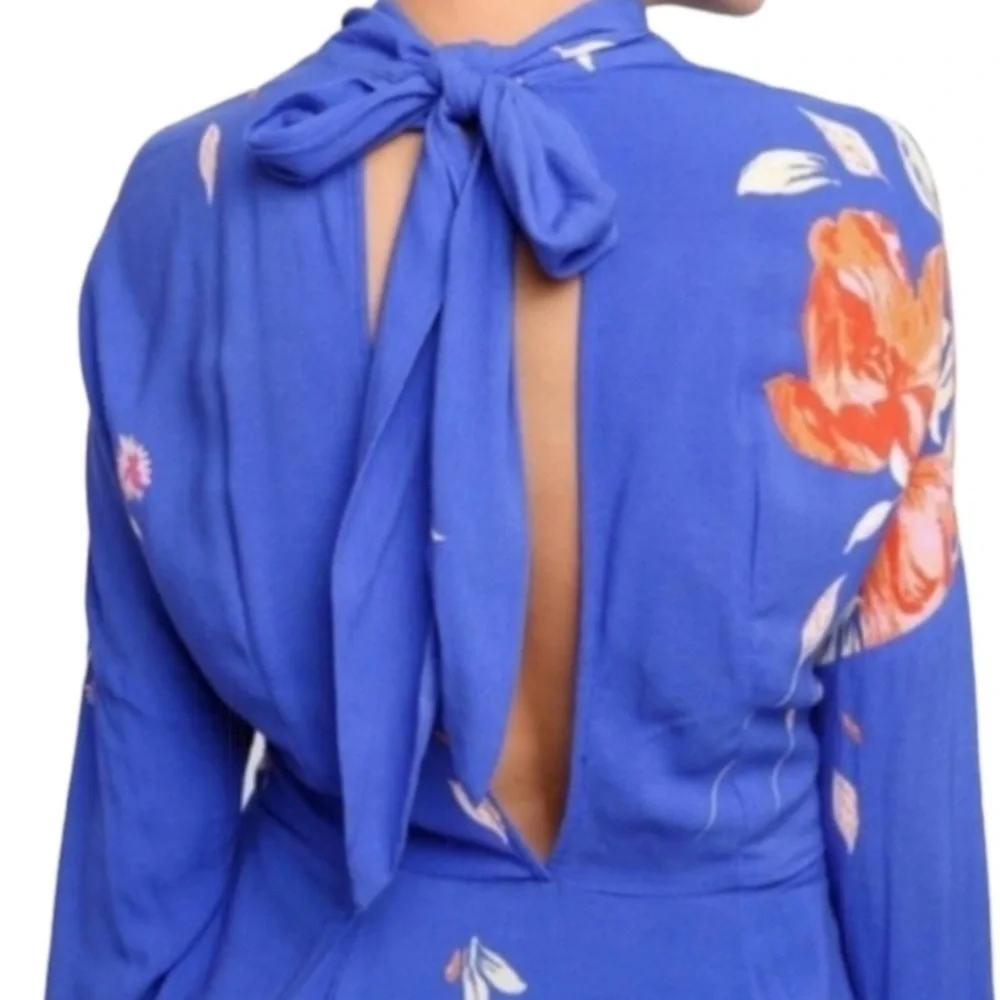Free People x REVOLVE open back tie neck long sleeve mini blue floral dress XS